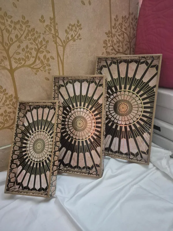 Gold_And_Black_Wooden_Earthy_Geometric_Sunburst_Serving_Trays_Set_Of_3