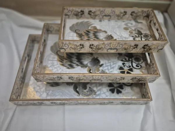 Gold_And_Beige_Wooden_Decorative_Phoenix_Floral_Nesting_Trays_Set_Of_3