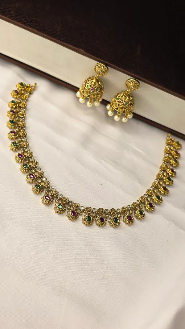 Multicolour_Brass_Necklace_Set_For_Women