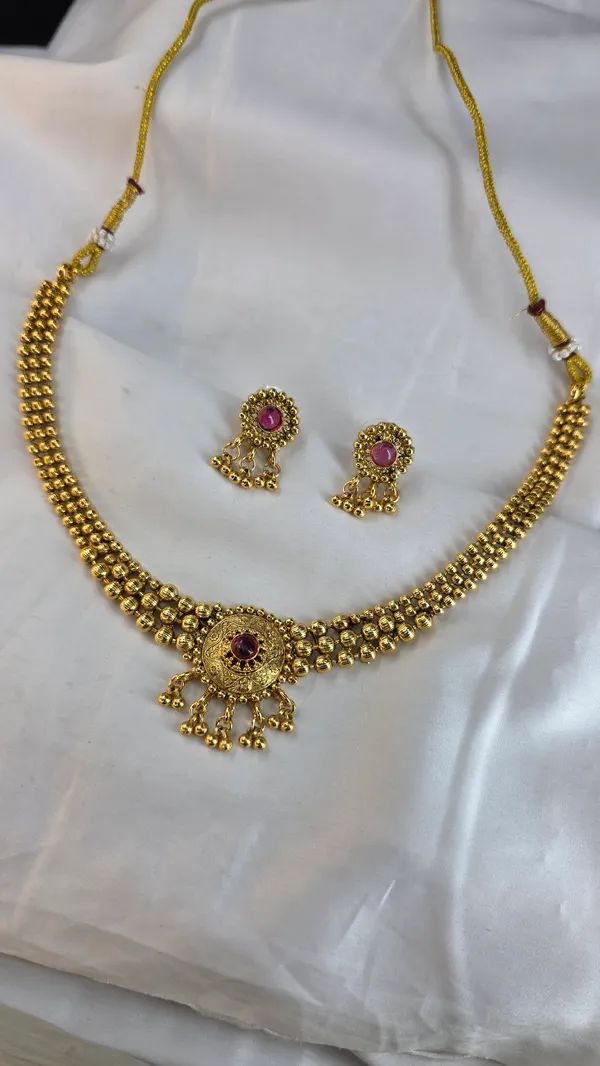 Golden_And_Pink_Brass_Necklace_Set_For_Women