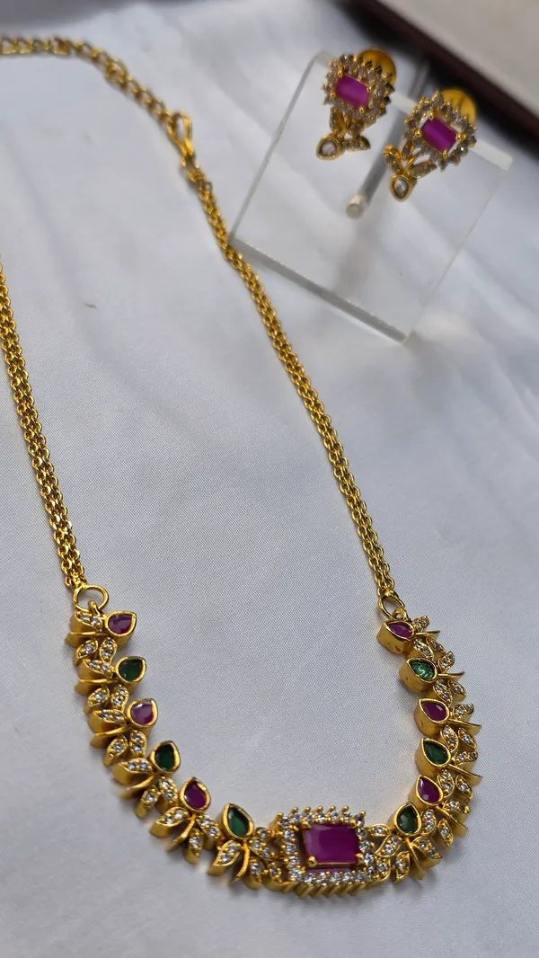 Multicolour_Brass_Necklace_For_Women