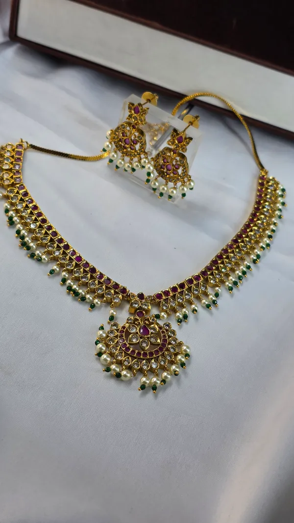 Multicolour_Brass_Necklace_Set_For_Women