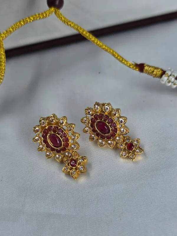 Ruby_Mazak_Diamond_Necklace_Set_For_Women