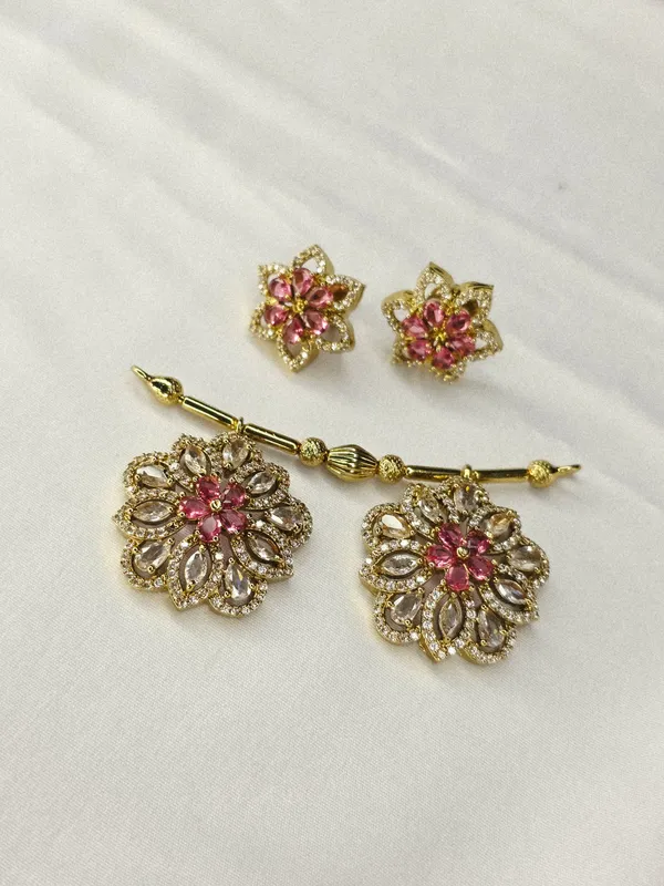 Golden_And_Ruby_Brass_Victorian_Vati_Set_For_Women