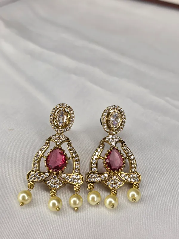 Ruby_Brass_Victorian_Vati_Set_For_Women
