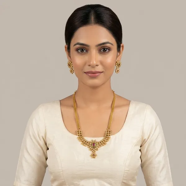 Golden_And_White_Brass_Choker_Set_For_Women