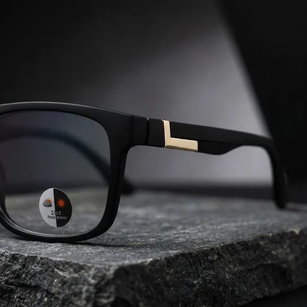 Unisex_Black_Frame_Clear_Lens_Fashion_Eyeglasses_With_Gold_Accent