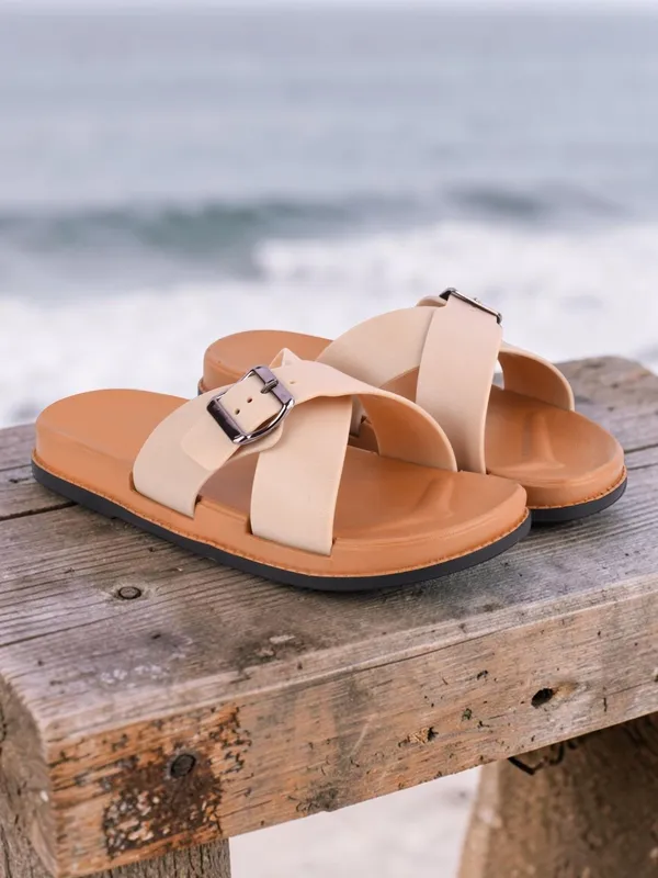 Trump_Unisex_Slides_Beige