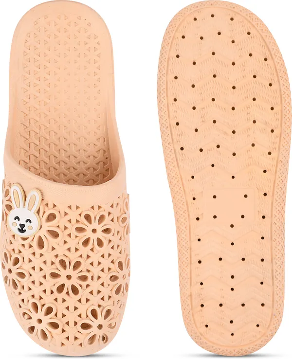 Trump_Women_Slippers_Pink