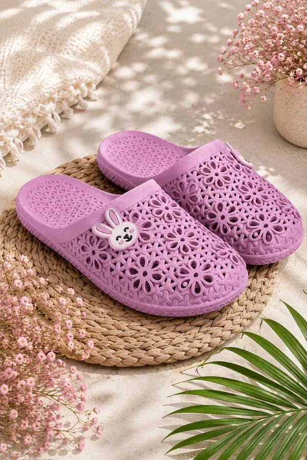 Trump_Women_Slides_Purple