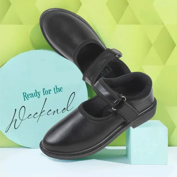 Trump_Girls_Velcro_School_Shoes_White