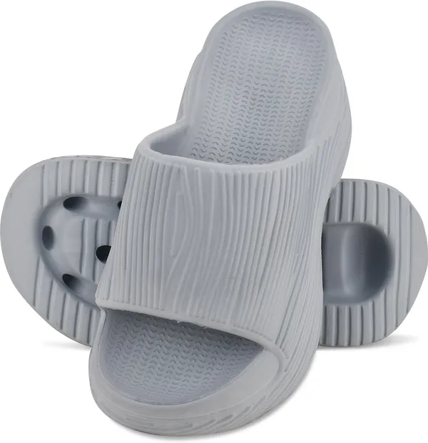 Trump_Women_Heels_Grey