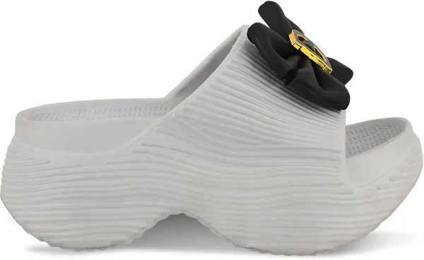 Trump_Women_Heels_White