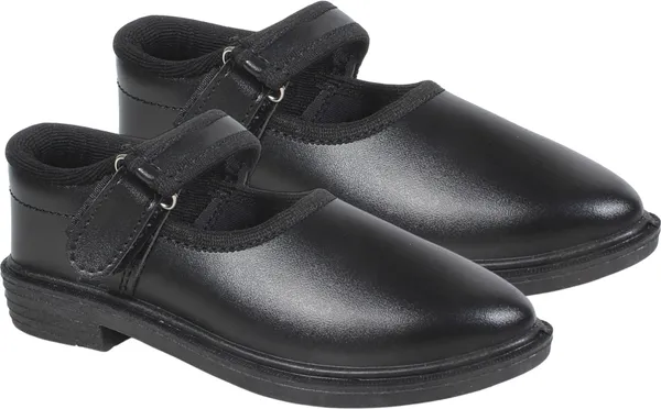 Trump_Casuals_For_Women_Black