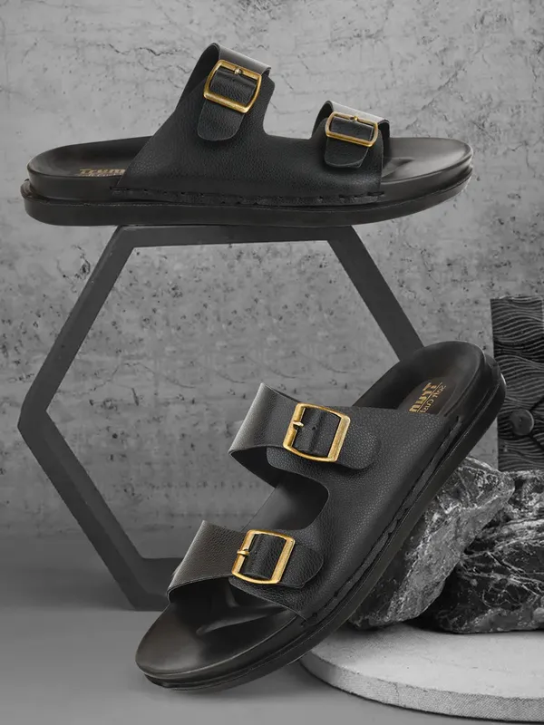 Trump_Men_Sandals_Black