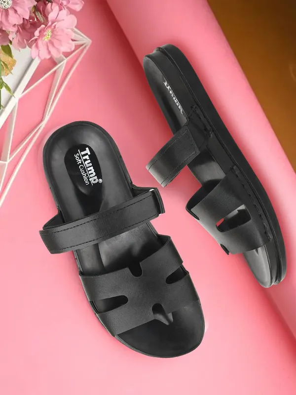 Trump_Men_Sandals_Black