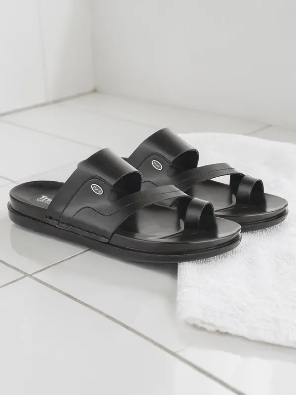 Trump_Men_Sandals_Black