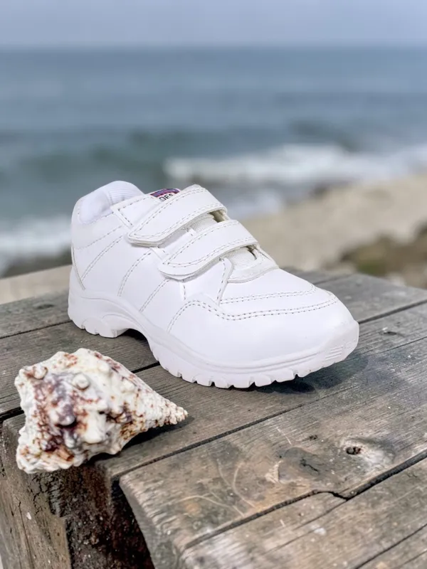 Trump_Boys_&_Girls_Velcro_Casual_Shoes_White