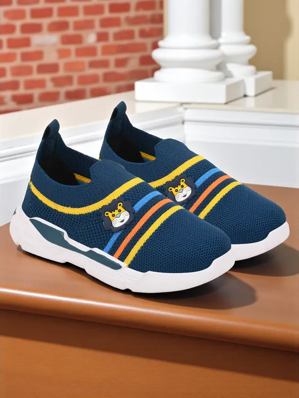 Zakozee_Boys_&_Girls_Slip_On_Running_Shoes_Blue