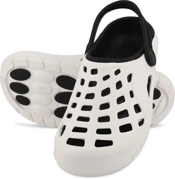 Trump_Men_White_Clogs