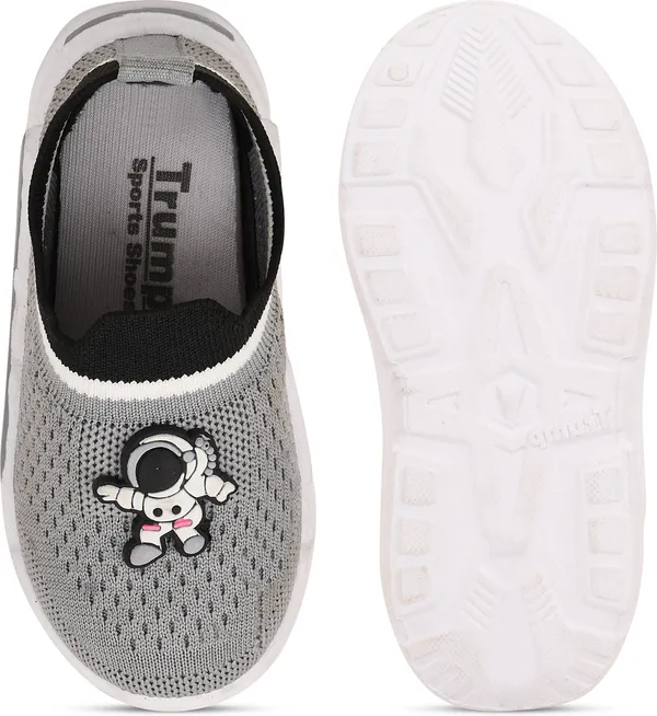 Trump_Boys_&_Girls_Slip_On_Running_Shoes_Grey