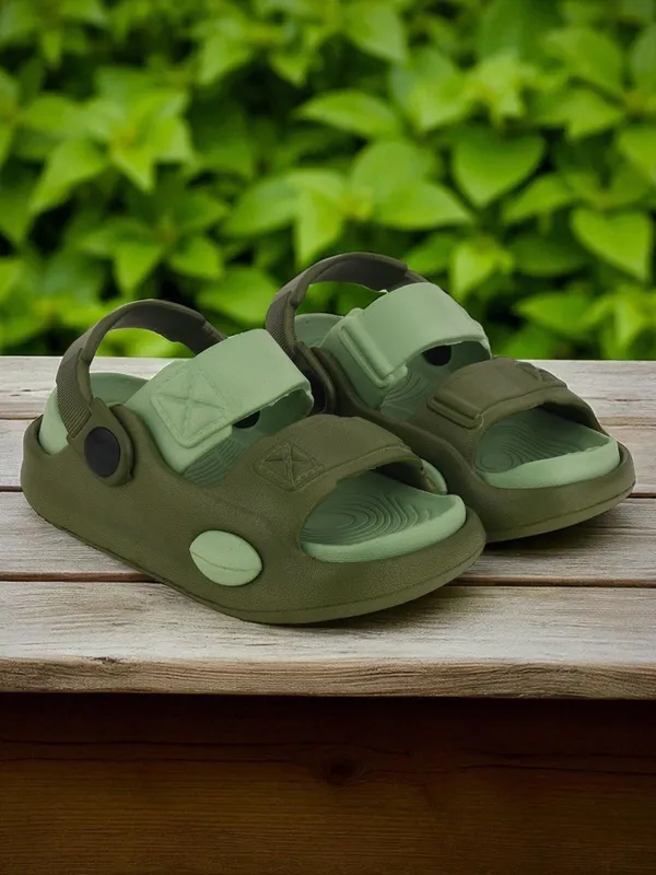 Trump_Boys_&_Girls_Slipon_Toe_Ring_Sandals_Green