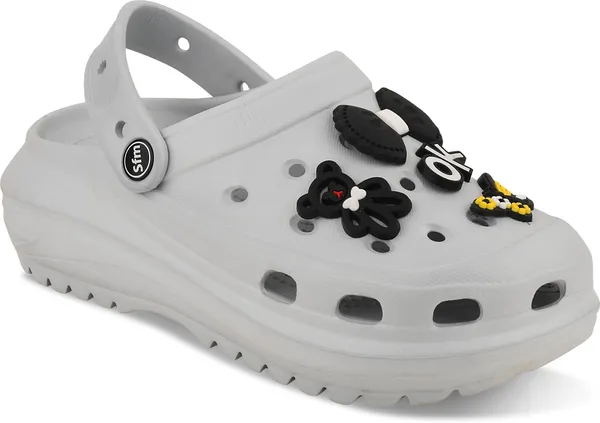 Trump_Women_Grey_Clogs