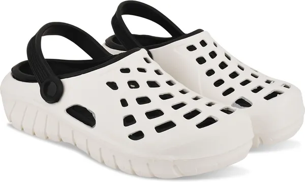 Trump_Men_White_Clogs