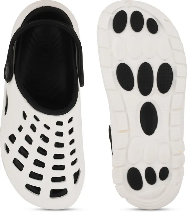Trump_Men_White_Clogs