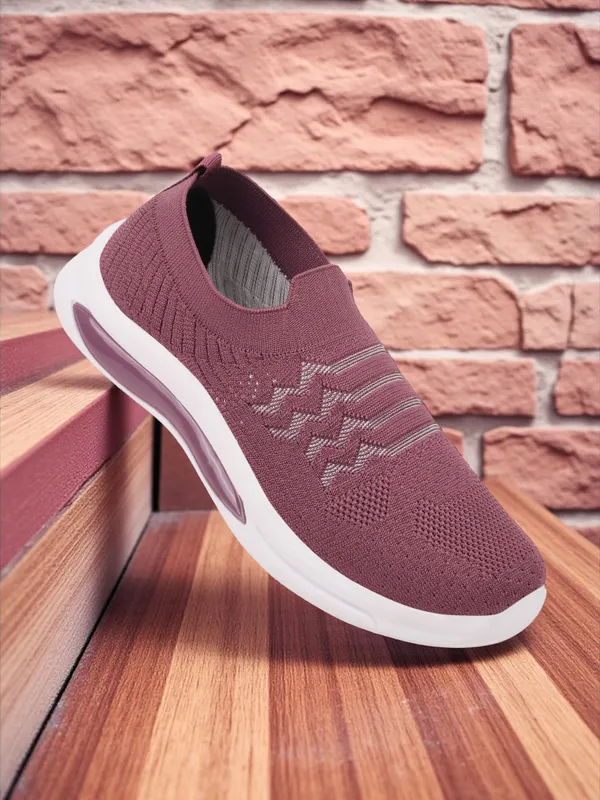 Trump_Casuals_For_Women_Pink