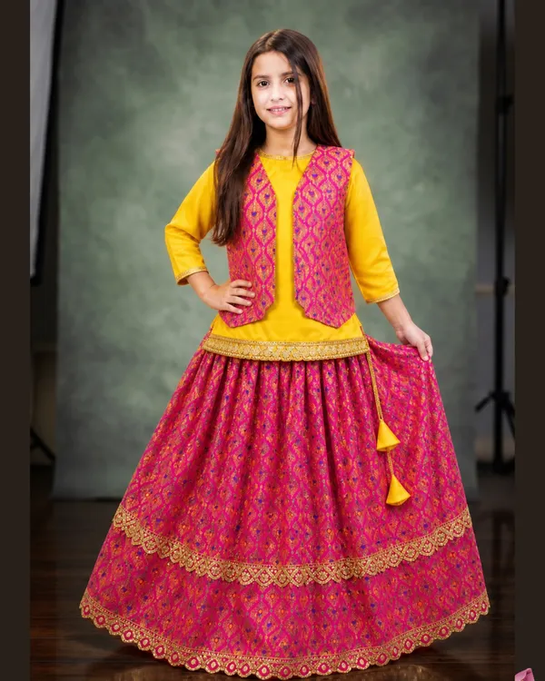 Baby_Shri_Luxury_Uttarakhandi_Traditional_Dress_For_Girls_|_Premium_Pahadi_Kumaoni_Garhwali_Cultural_Costume_|_Rani_Pink_And_Yellow_Ethnic_Wear_Fancy_Dress