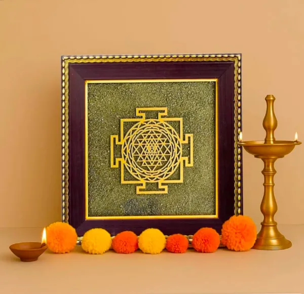 Shree_Yantra_Golden_Frame_-_Sacred_Geometry_Wall_Art_For_Wealth_&_Prosperity
