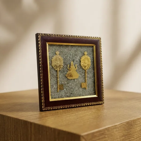 Shri_Lakshmi_Kuber_Chabi_Frame_-_Decorative_Wall_Hanging_With_Golden_Keys_And_Goddess_Lakshmi_Idol