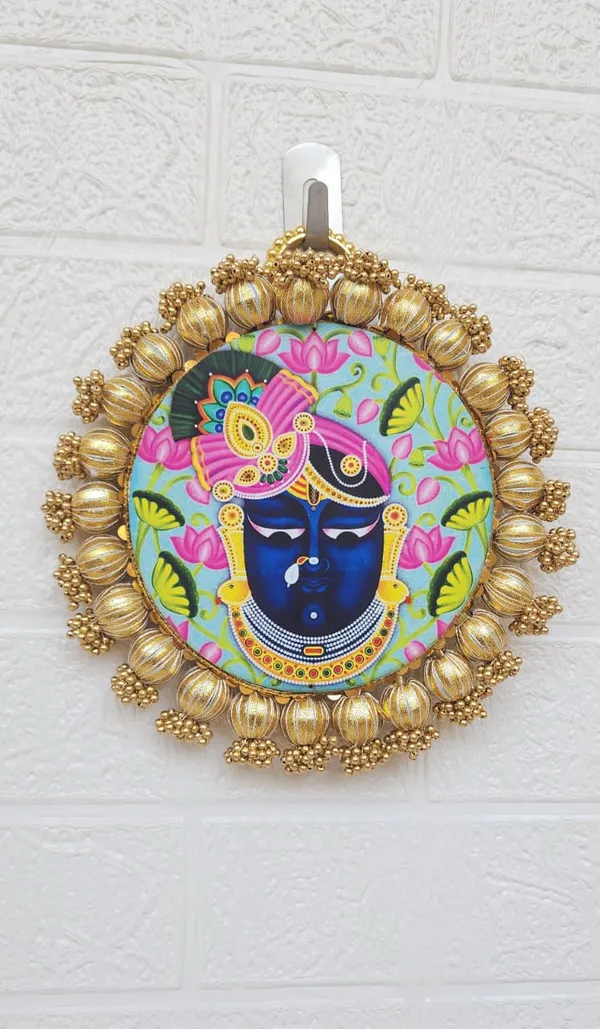 Handcrafted_Shreenathji_Wall_Hanging_With_Golden_Frame_And_Floral_Design_Size-_8_Inches