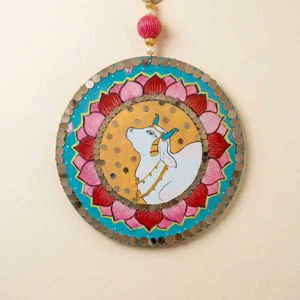 Pichwai_Cow_Print_Wooden_Wall_Hanging