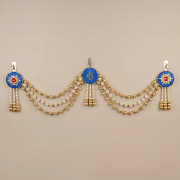 Traditional_Decorative_Door_Toran_With_Beaded_Garland_And_Hanging_Beads