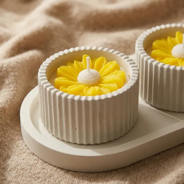 Decorative_Ribbed_Ceramic_Candle_Holders_With_Daisy_Design_(Set_Of_2)