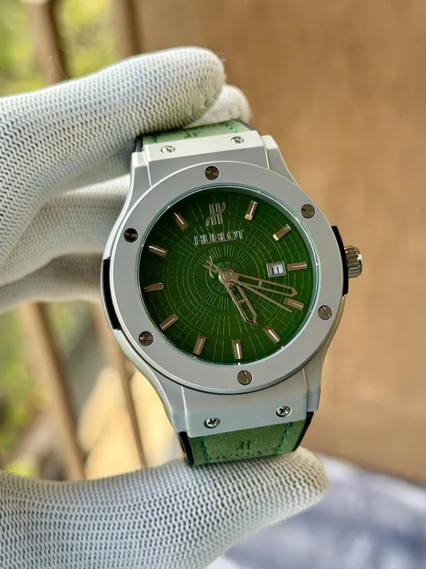 Premium_Stainless_Steel_And_Mineral_Glass_Hublot_Big_Bang_Classic_Leather_Belt_Watch