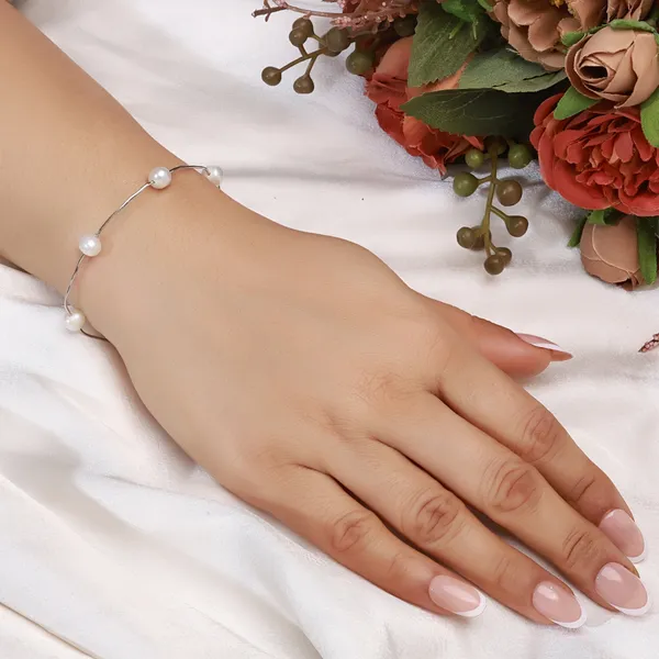 White_Pearl_Beaded_Bracelet_For_Women