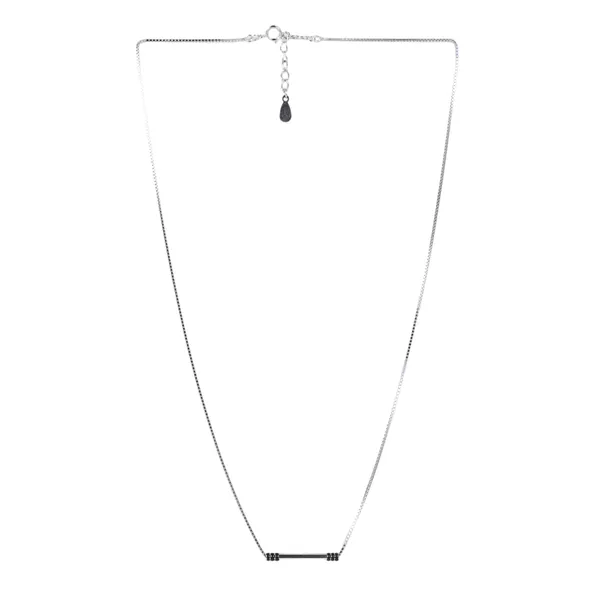 Silver_Tone_Chain_Necklace_With_Black_Teardrop_Charm_For_Women
