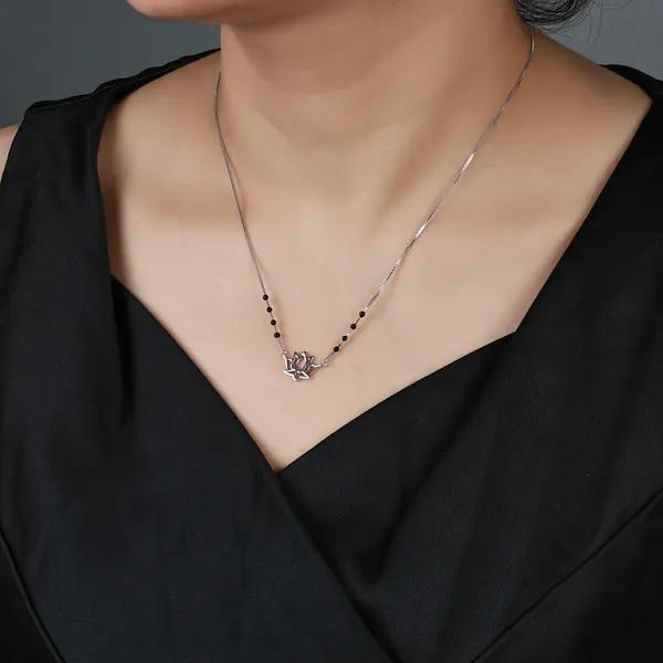 Silver_Tone_Black_Beaded_Lotus_Pendant_Necklace_For_Women