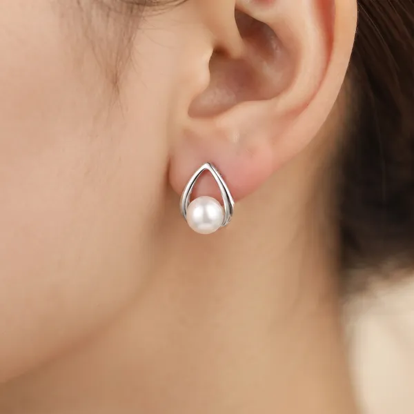 Silver_Tone_Pearl_Teardrop_Earrings_For_Women