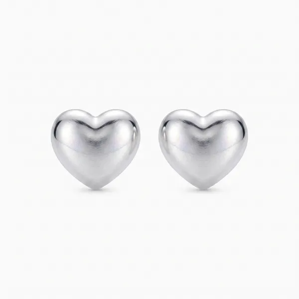Silver_Heart_Stud_Earrings_For_Women