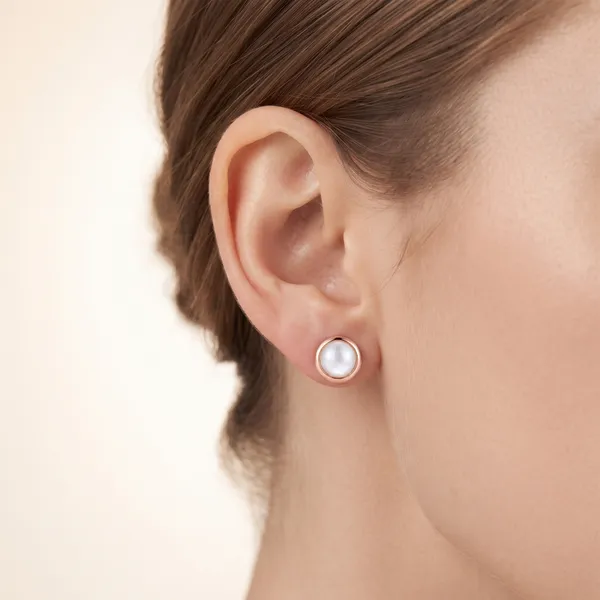 Rose_Gold_Pearl_Stud_Earrings_For_Women