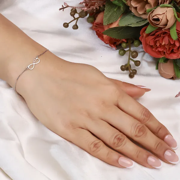 Silver_Tone_Infinity_Chain_Bracelet