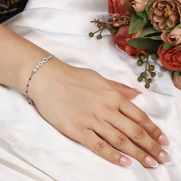 Silver_Tone_Rhinestone_Chain_Bracelet_For_Women