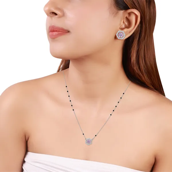 Silver_Tone_Floral_Pendant_Necklace_And_Earrings_Set_For_Women