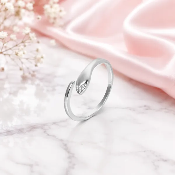 Silver_Tone_Adjustable_Stone_Studded_Ring_For_Women