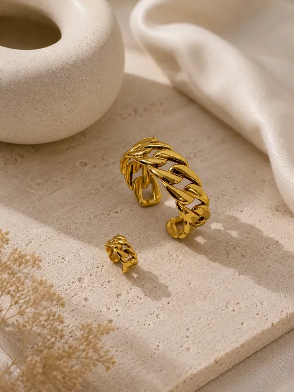 Gold_Tone_Twisted_Adjustable_Ring_&_Bangle