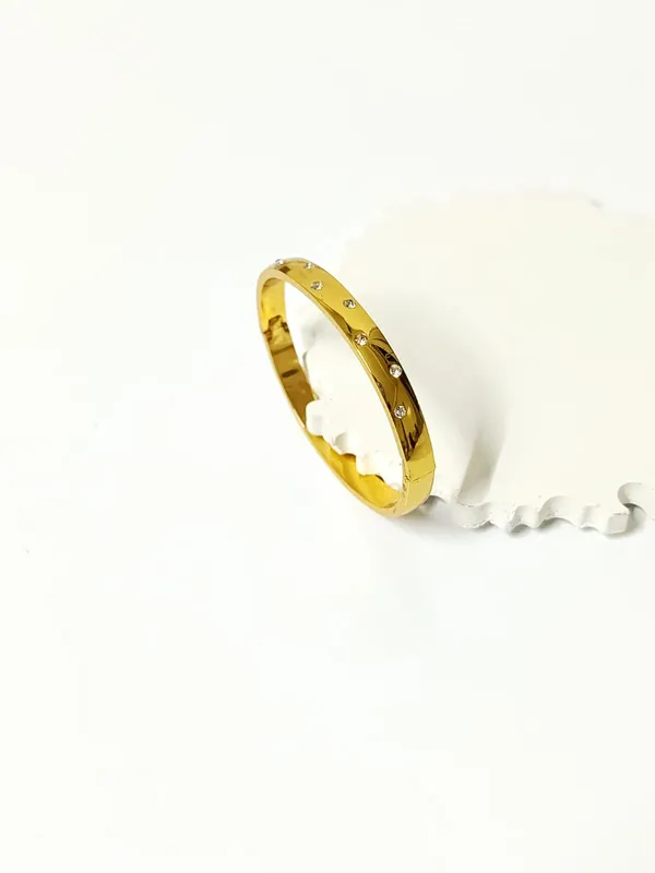 Baby_Bangle_With_Scattered_Crystal_Stones_(Size_2.2_/__2.4)